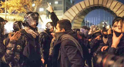 0120-Iran-Protest-400